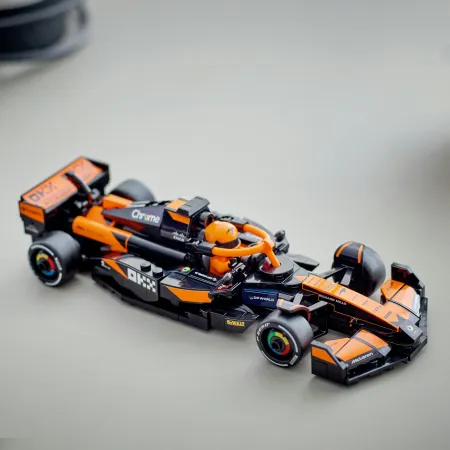 LEGO Speed Champions 77251 – Bolid F1 McLaren Team MCL38 Prezent F1 2025