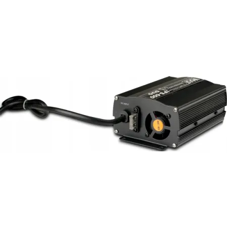 Przetwornica Volt Polska 12V/24V USB 2A 300W – niezawodne źródło energii