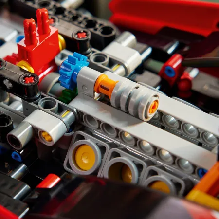 LEGO Technic 42207 Bolid F1 Ferrari SF-24