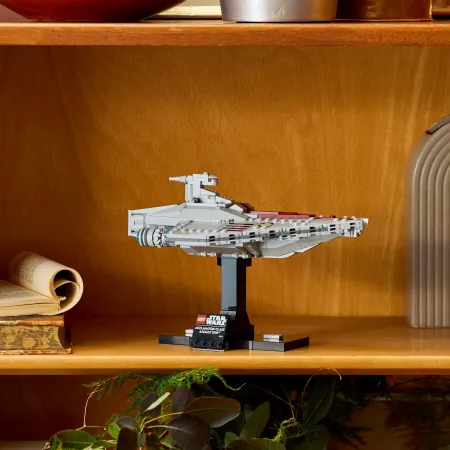 LEGO Star Wars 75404 Krążownik szturmowy typu Acclamator