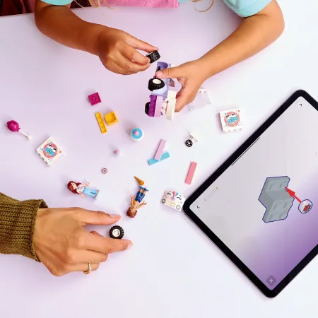LEGO Friends 42675 Jednorożcowa dostawa tortu